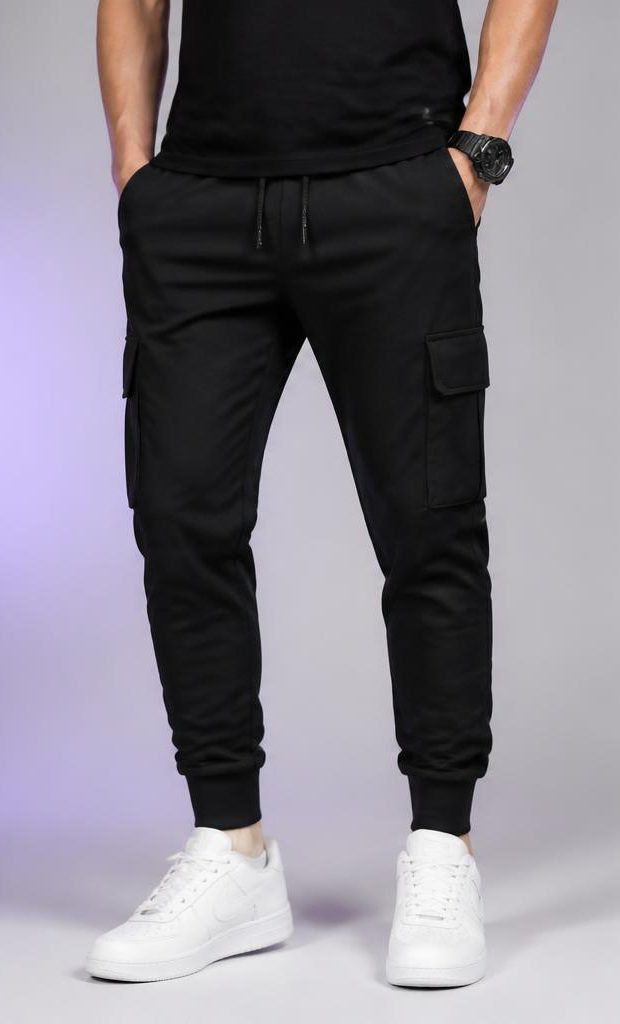 ZYKAA Static Cargo Joggers in Black
